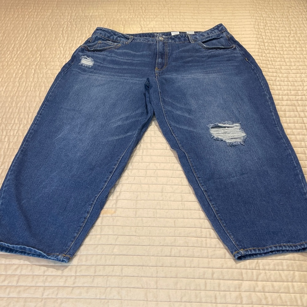 Time and Tru High Rise Dark Blue Jeans WOMENS SIZE 20 DISTRESSED CROPPED ANKLE